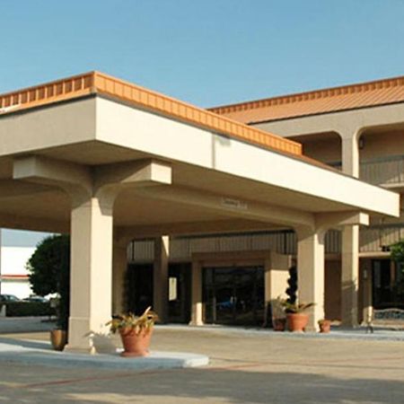 Executive Inn Далас Екстериор снимка